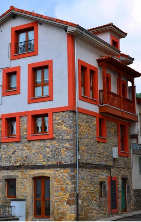 Apartamentos El Pigazu Onís Dış mekan fotoğraf